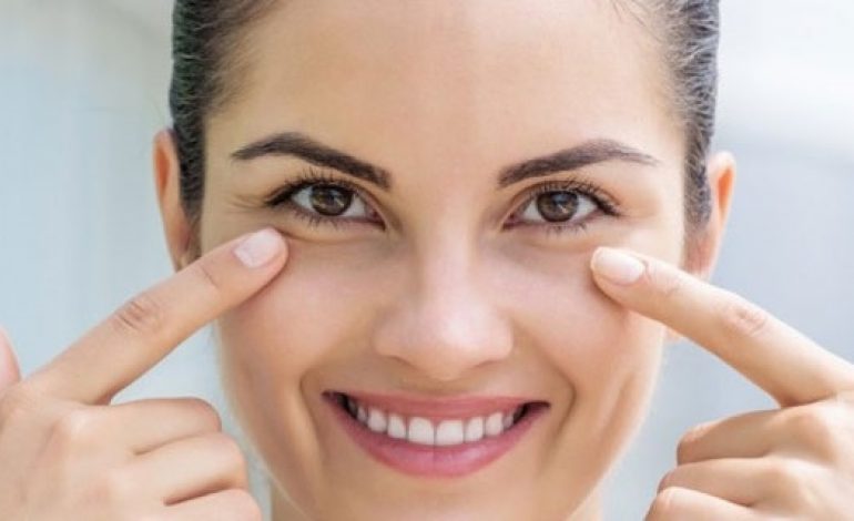 Koyulaşmış göz halkalarından kurtulun!